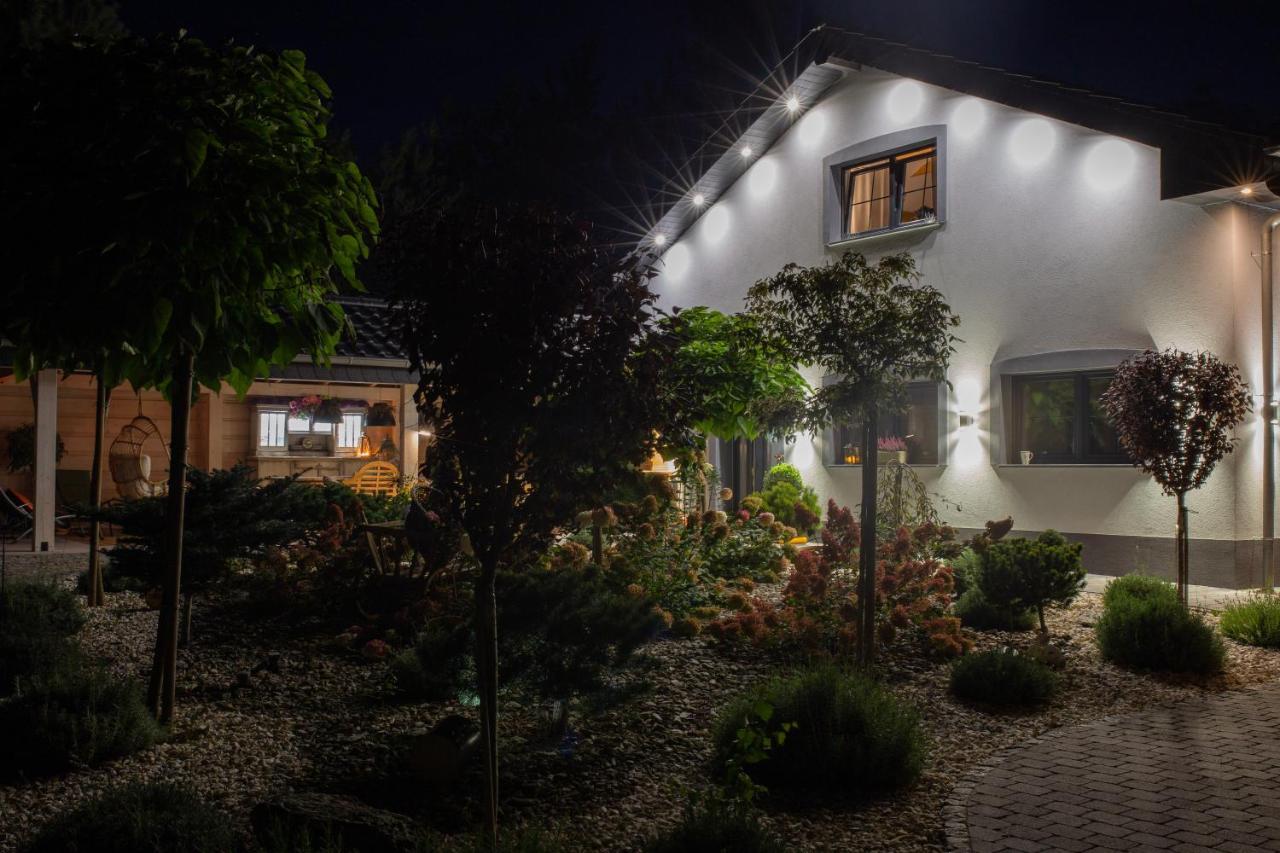 Hortus Apartament Z Klimatyzacja Boleslawiec  Exteriér fotografie
